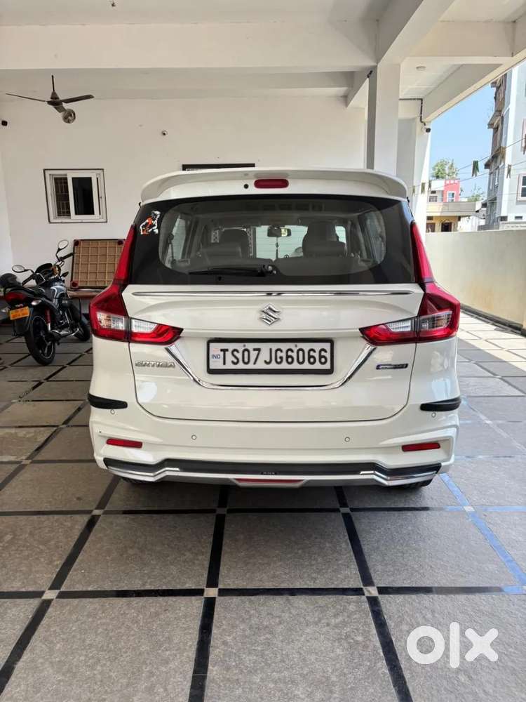 Maruti Suzuki Ertiga Zxi Plus Petrol, 2022, Petrol
