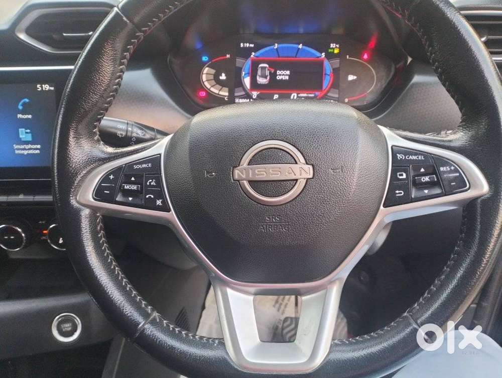 Nissan Magnite 1.0 Xv Premium Turbo Cvt, 2022, Petrol
