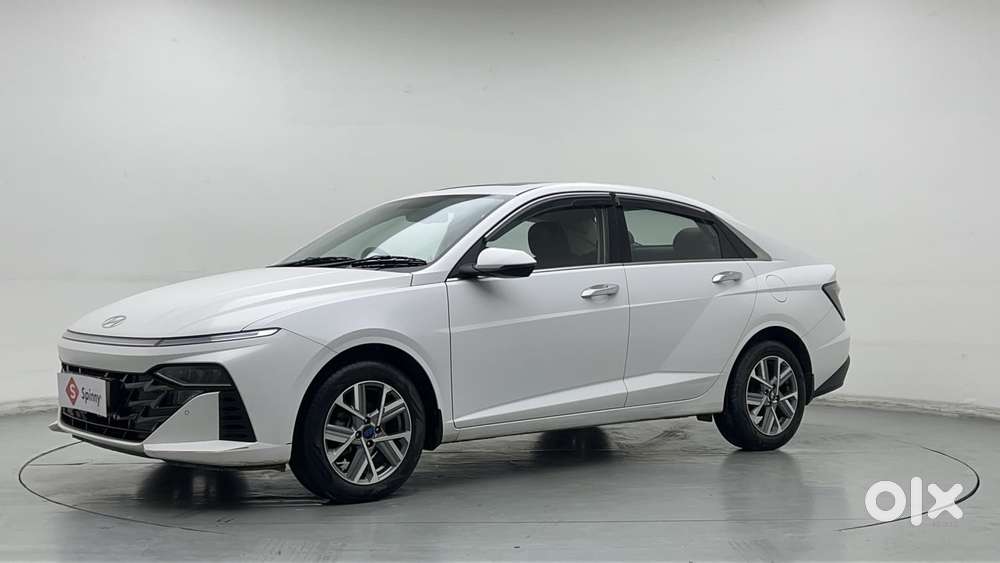 Hyundai Verna 1.5 Sx Petrol Mt, 2023, Petrol