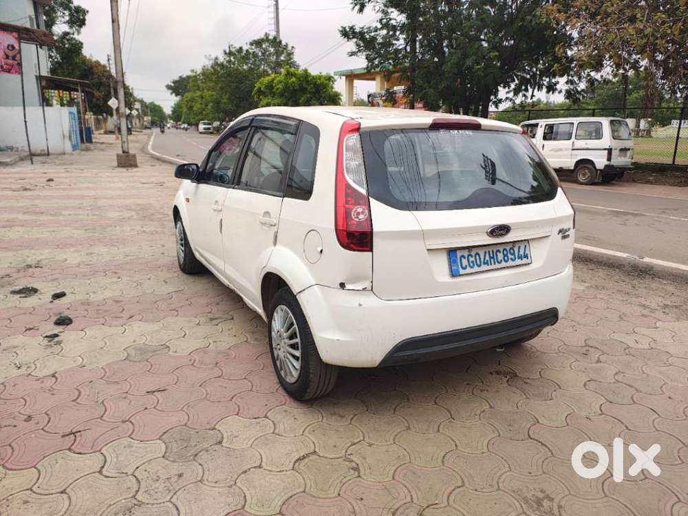 Ford Figo Diesel Titanium, 2011, Diesel