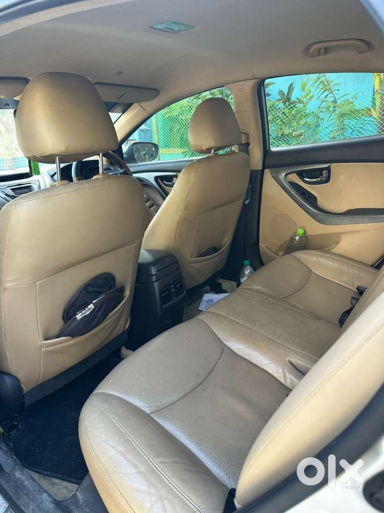Hyundai Elantra Petrol 2012