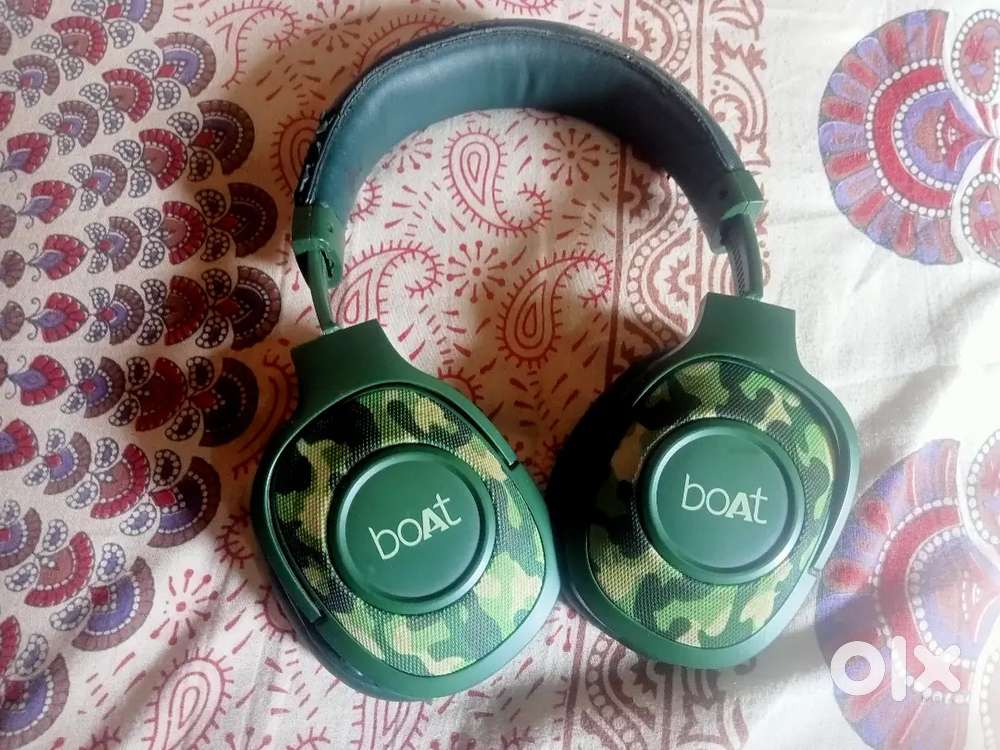 Boat HEADPHONES