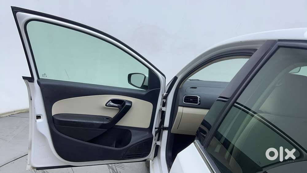 Skoda Rapid 1.5 Tdi Style/1.5 At Style, 2021, Petrol