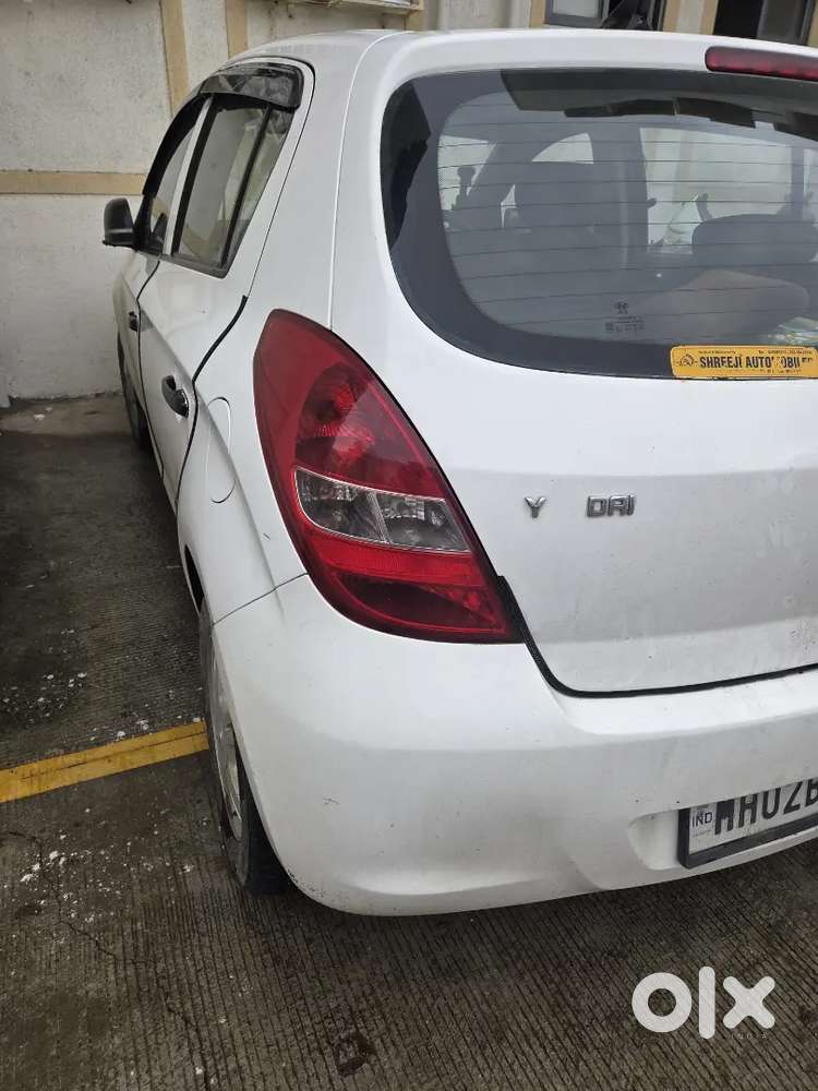 Hyundai I20 Asta Abs 2011 Model