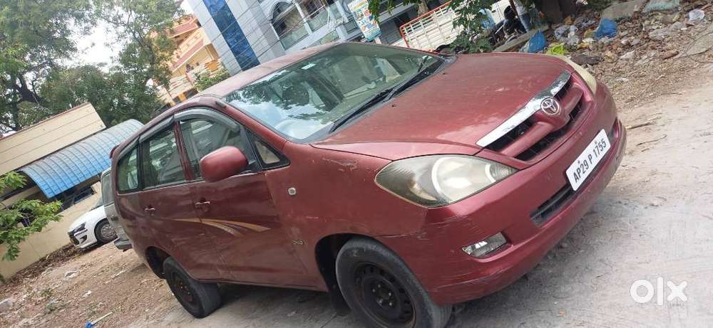 Toyota Innova 2.5 G (diesel) 8 Seater, 2006, Diesel