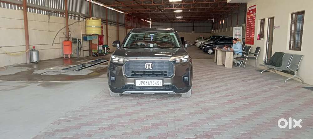 Honda Elevate V Mt, 2024, Petrol