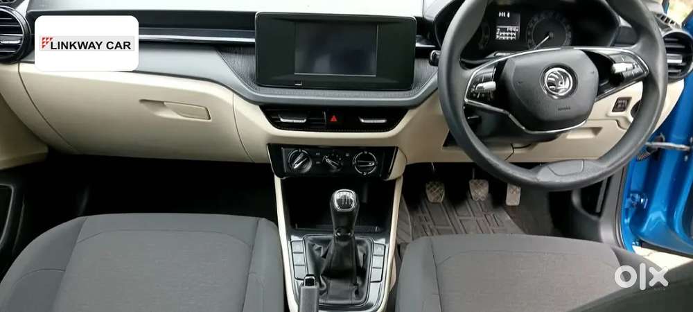 Skoda Slavia Active 1.0l Tsi Mt, 2022, Petrol
