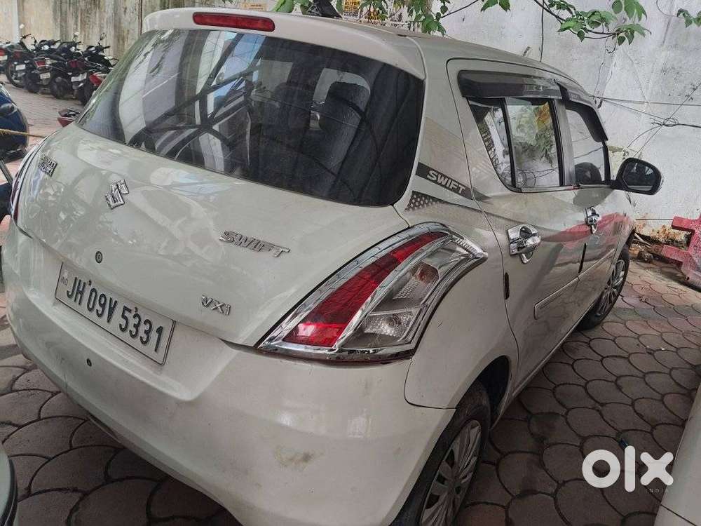 Maruti Suzuki Swift Dzire, 2014, Petrol
