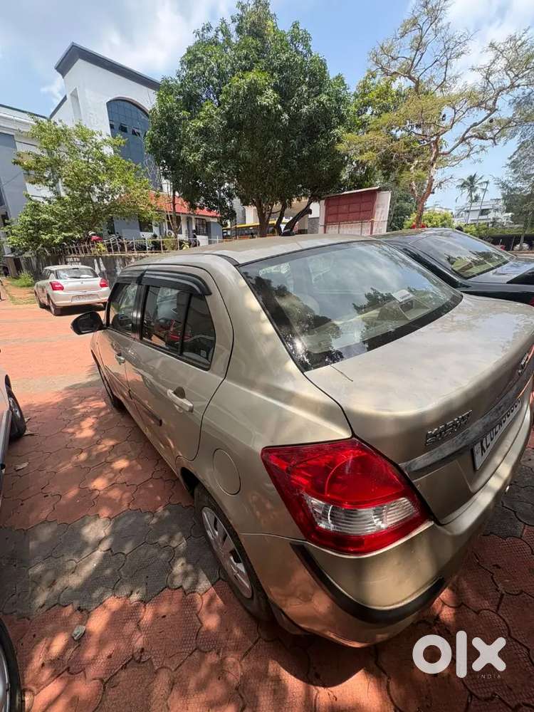 Maruti Suzuki Swift Dzire 2014 Diesel Well Maintained.