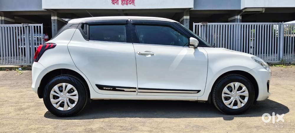 Maruti Suzuki Swift Vxi Optional, 2019, Petrol