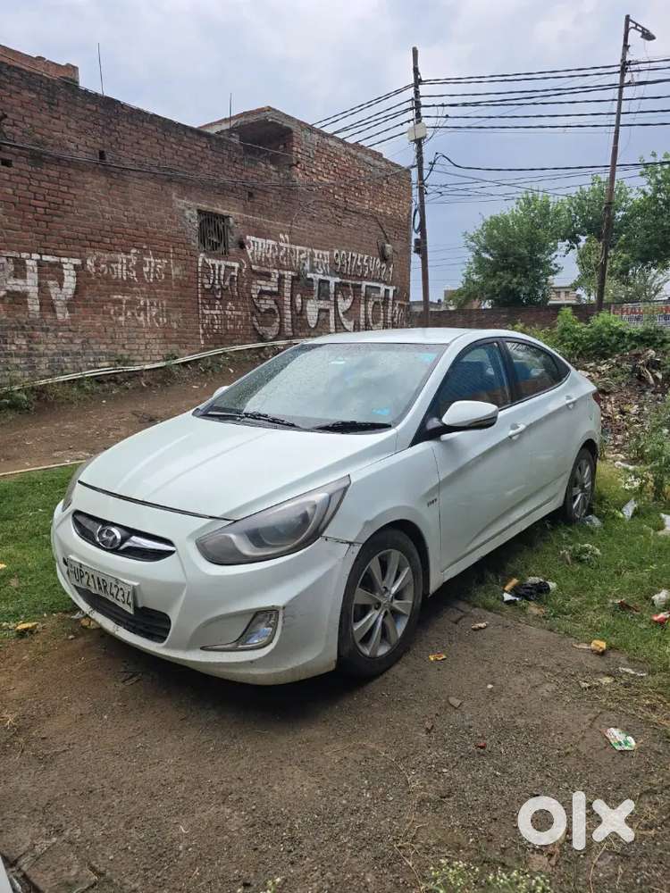 Hyundai Verna 2013 Petrol 73000 Km Driven
