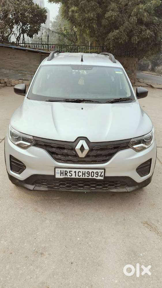 Renault Triber Rxl, 2022, Petrol