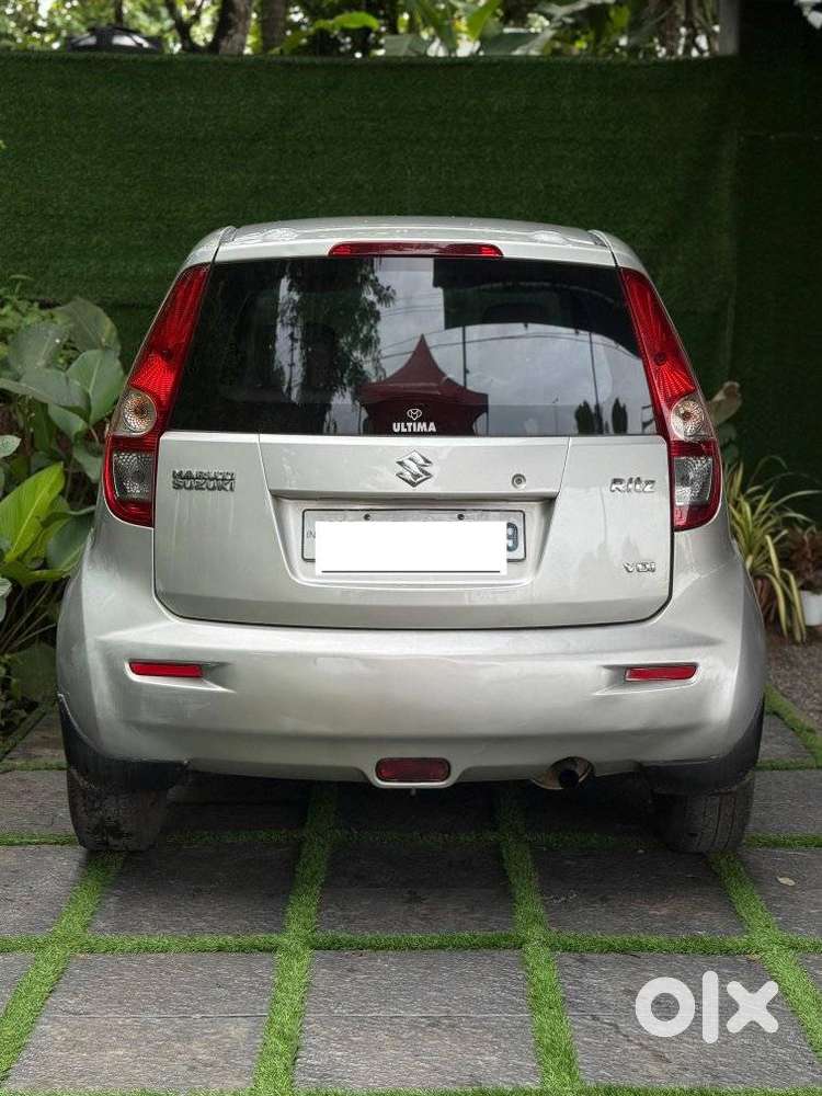 Maruti Suzuki Ritz, 2011, Petrol