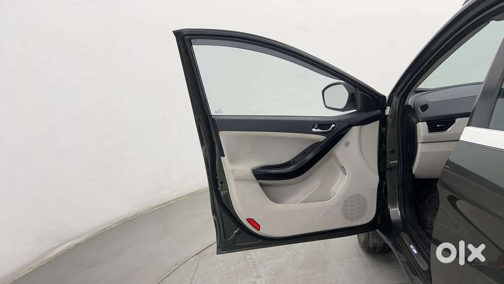 Tata Nexon 1.2 Revotron Xz Plus (o), 2022, Petrol