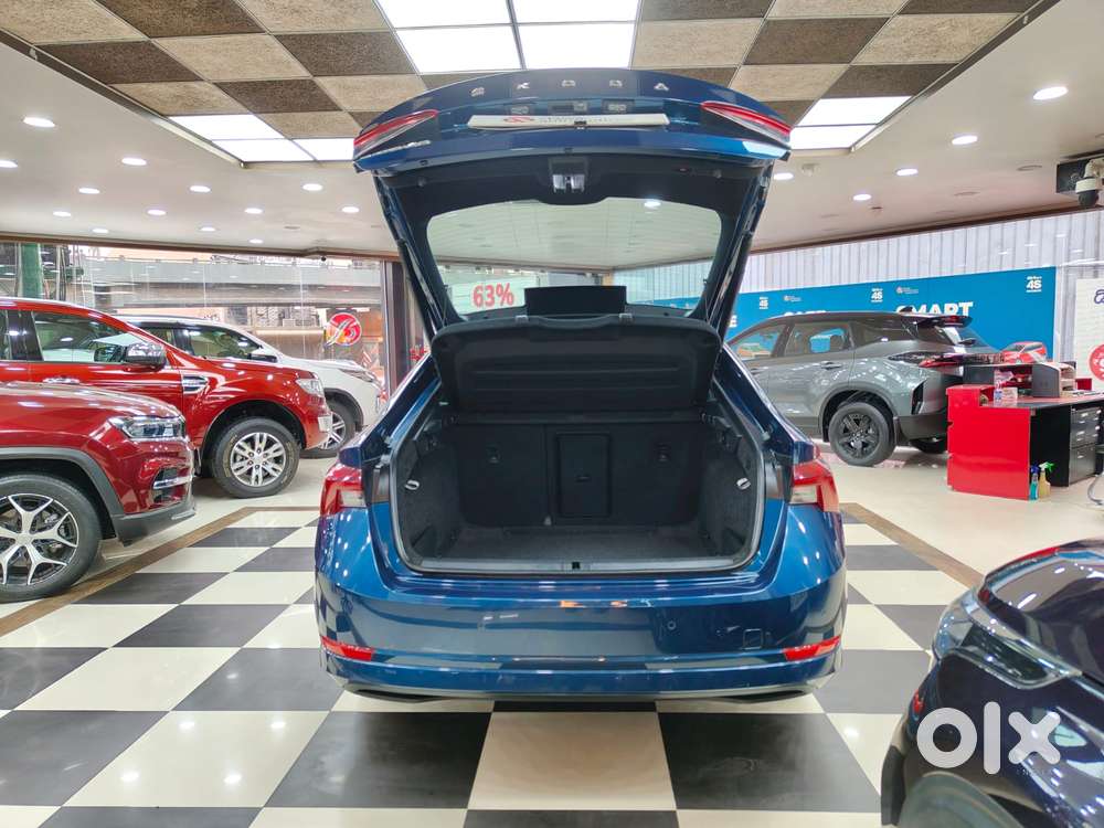 Skoda Octavia 2.0 L K Tsi At, 2022, Petrol