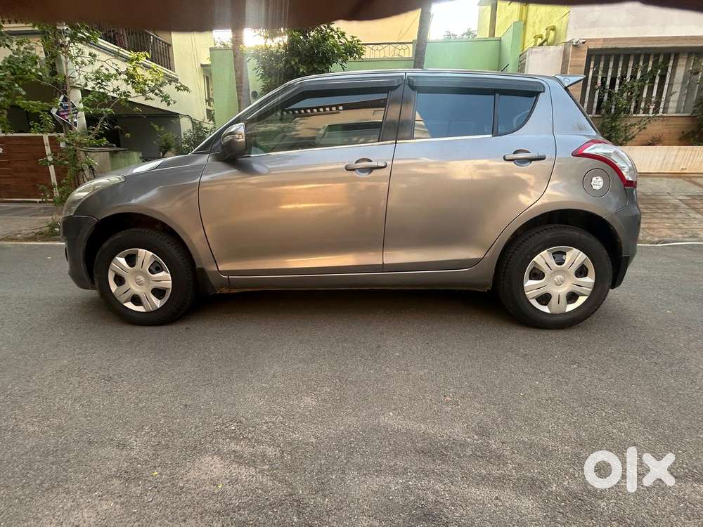 Maruti Suzuki Swift Vxi, 2017, Petrol