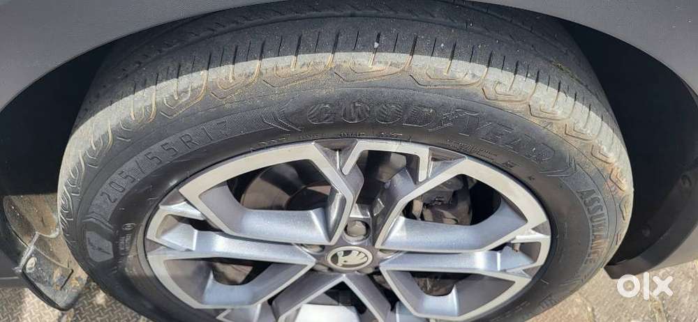 Skoda Kushaq 1.0 Tsi Style At, 2022, Petrol