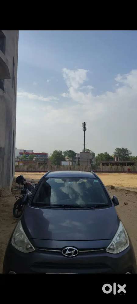 Hyundai Grand I10 2017 Petrol Well Maintained