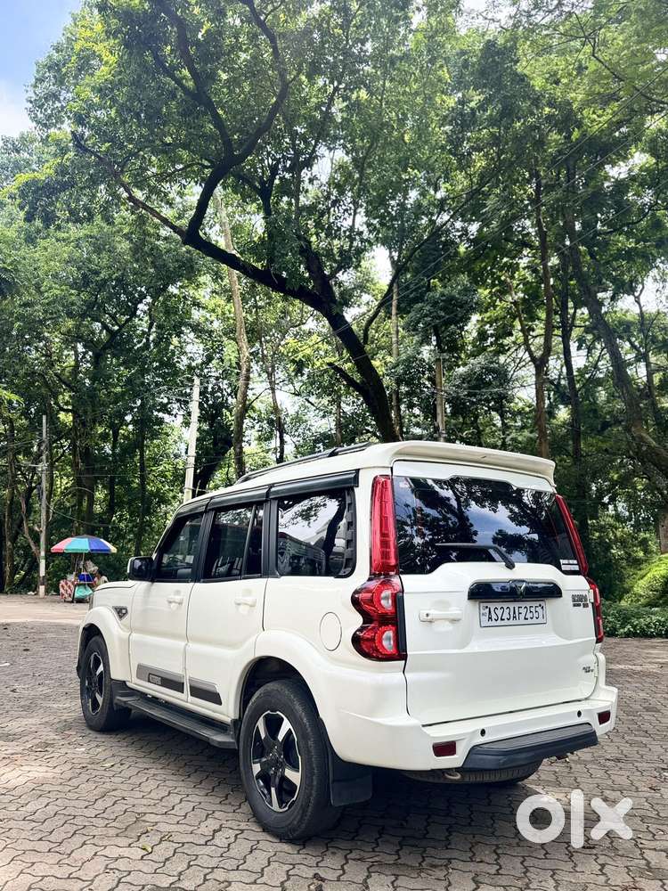 Mahindra Scorpio Classic 2.2 S 11 Mt 7 Str, 2023, Diesel