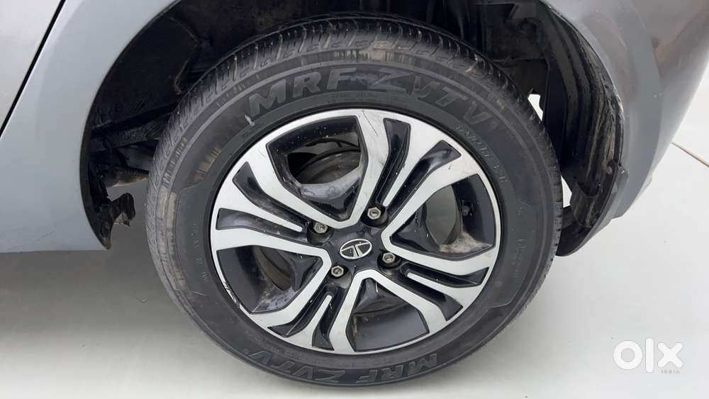 Tata Tiago 1.2 Revotron Xta, 2023, Petrol