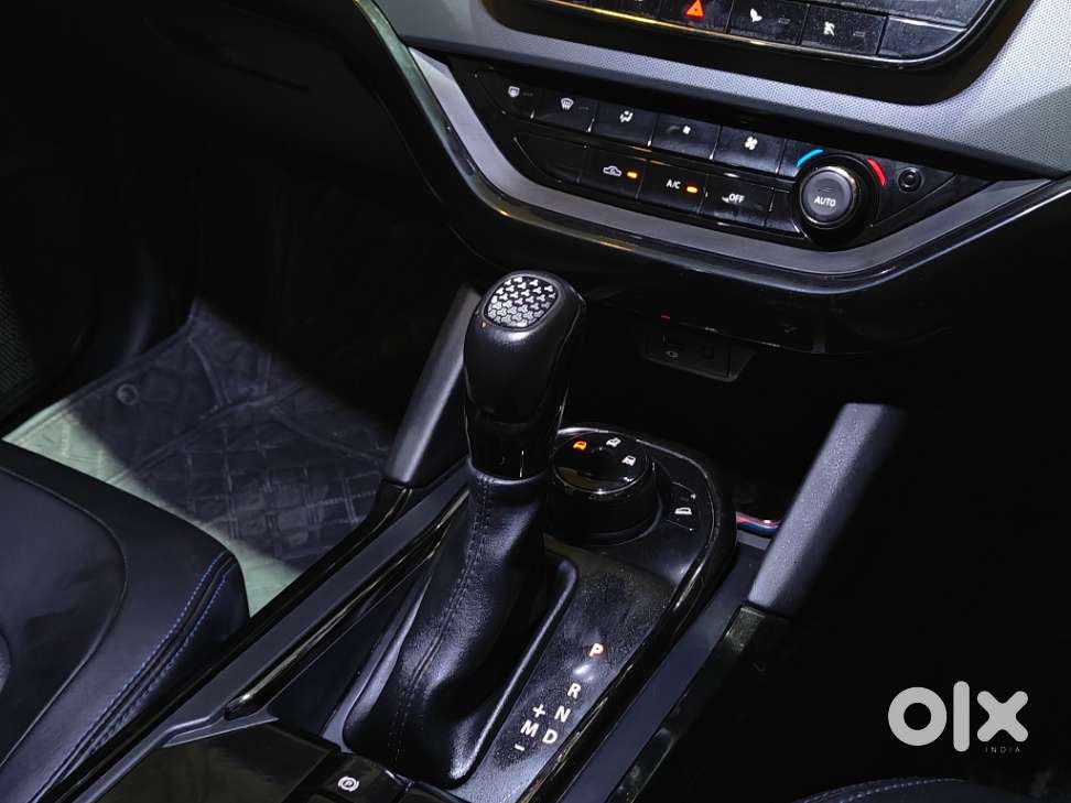 Tata Harrier Xza Plus Dark Edition, 2023, Diesel