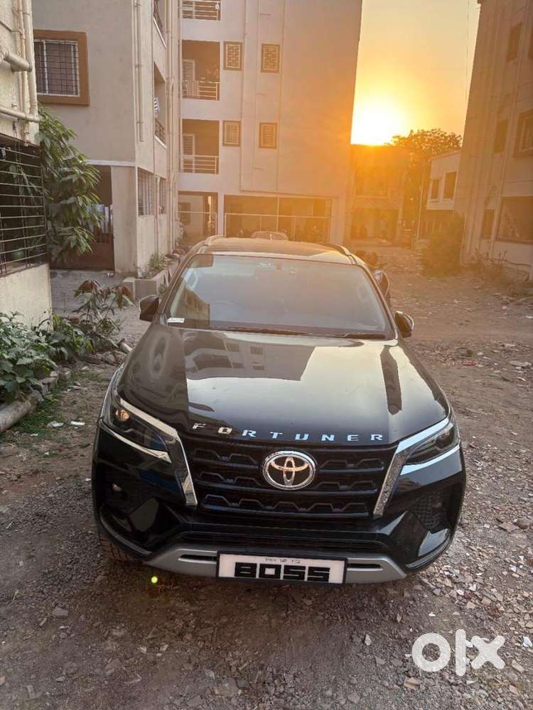 Toyota Fortuner 2025 Diesel 15500 Km Driven