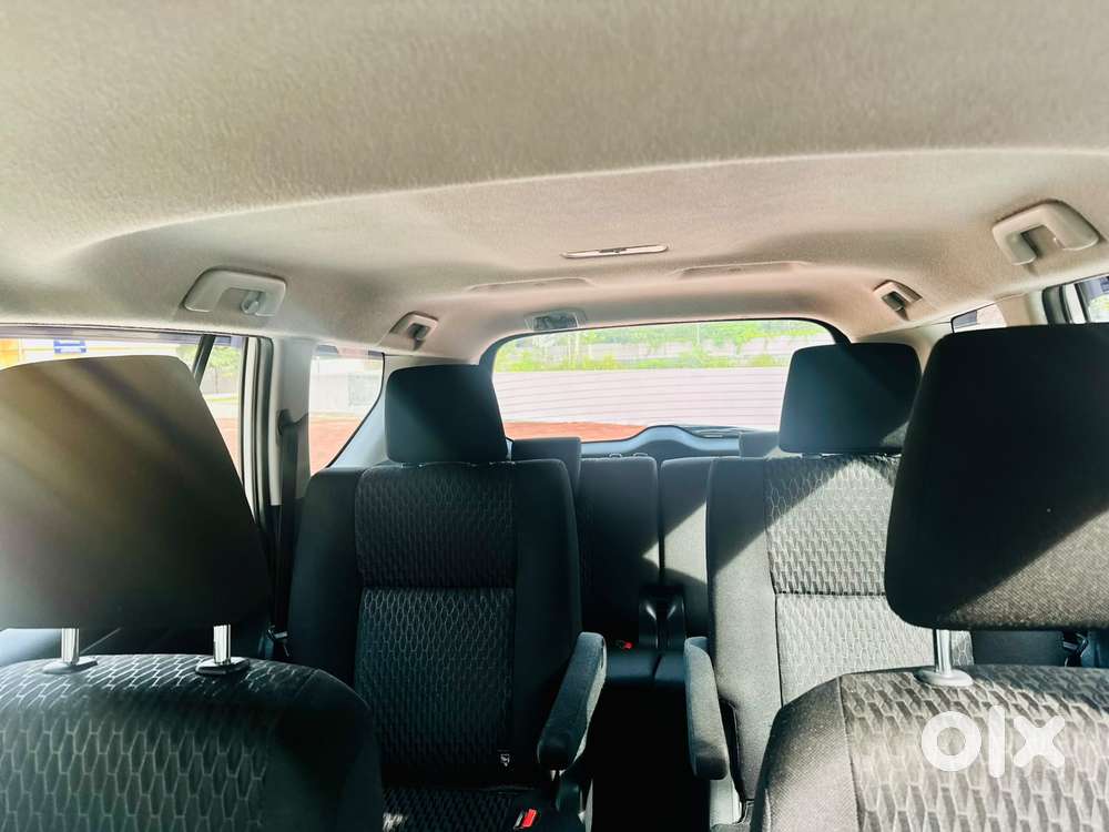 Toyota Innova Crysta 2.8 Gx At 7 Str, 2018, Diesel