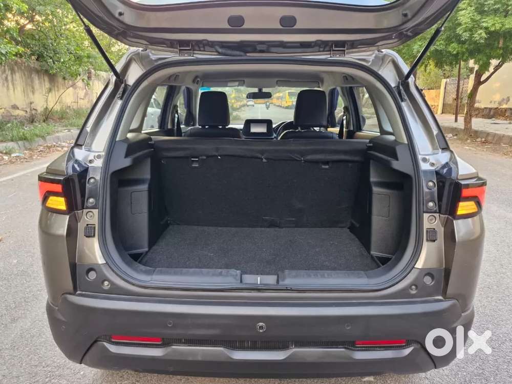 Maruti Suzuki Vitara Brezza 1.5 Lxi, 2024, Petrol
