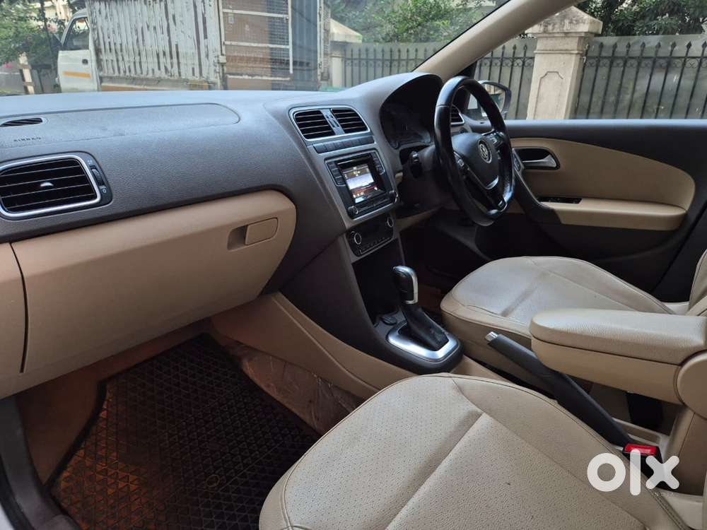 Volkswagen Vento 1.2 Tsi Highline Plus At, 2017, Petrol