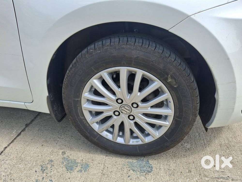 Maruti Suzuki Dzire 1.2 Zxi Amt, 2019, Petrol