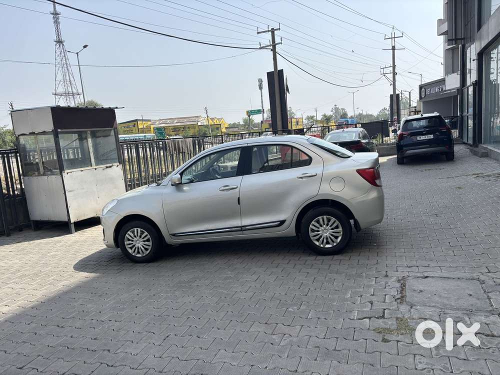 Maruti Suzuki Swift Dzire Vxi Optional, 2019, Petrol