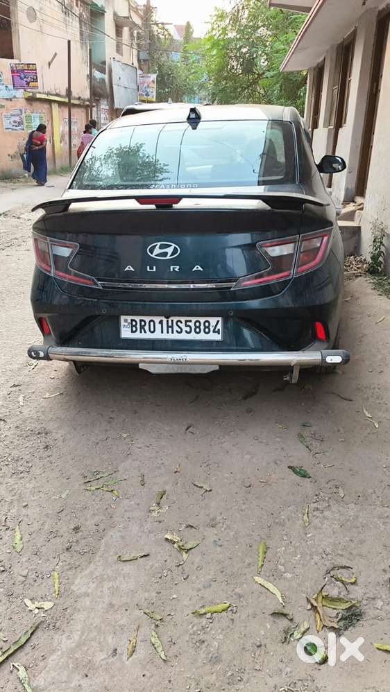 Hyundai Aura 2024 Petrol 28700 Km Driven