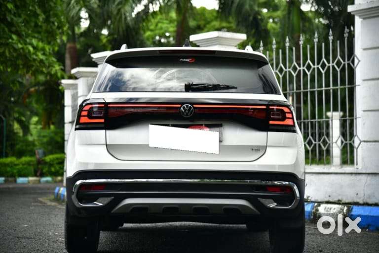 Volkswagen Taigun 1.0 Tsi Topline At, 2022, Petrol