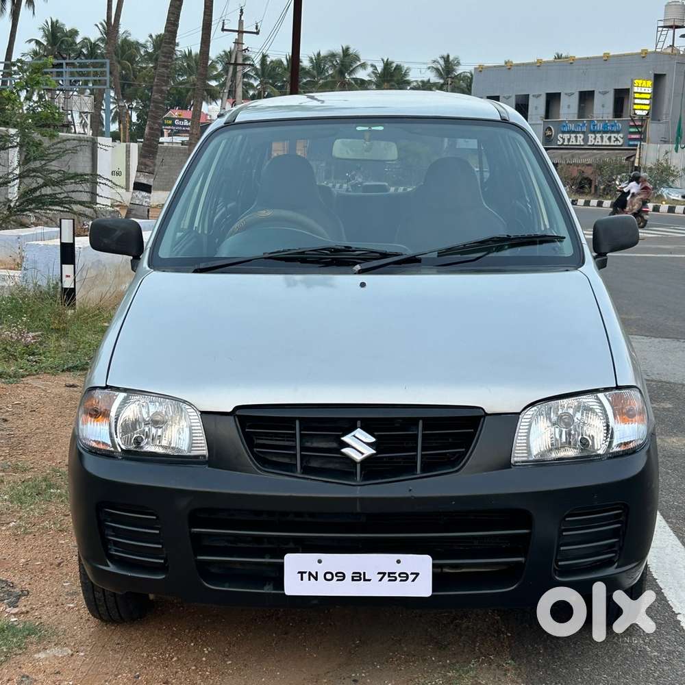 Maruti Suzuki Alto 2011 Petrol 37000 Company Service