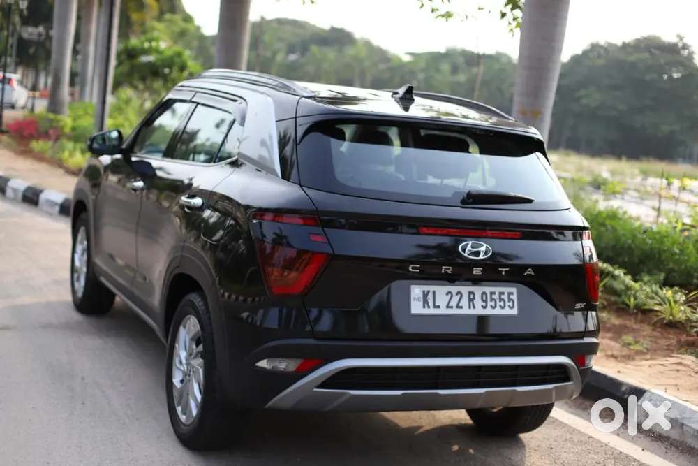 Full Option Hyundai Creta 2023 Petrol 28800 Km Driven