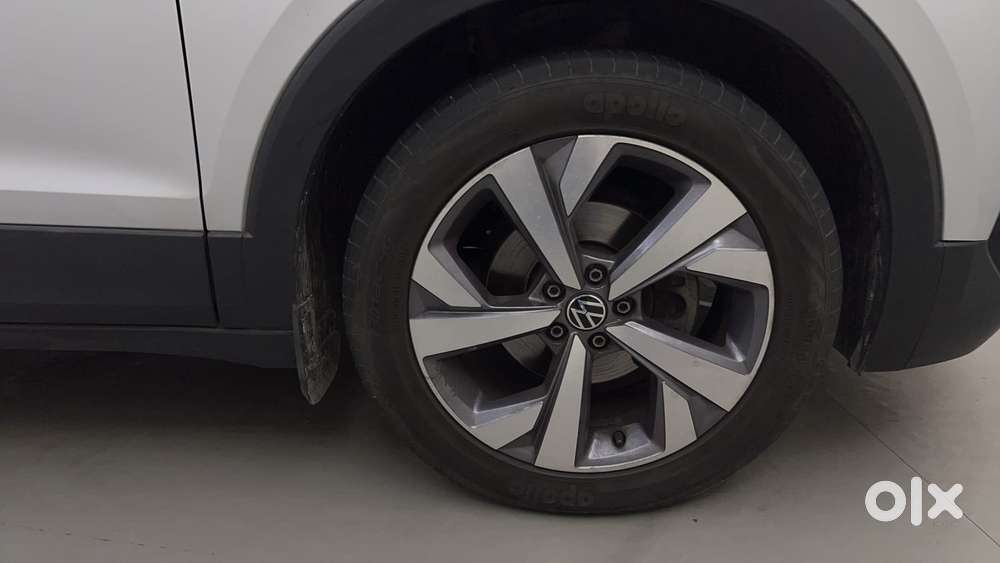Volkswagen Taigun Topline 1.0 Tsi At (electric Seats), 2021, Petrol