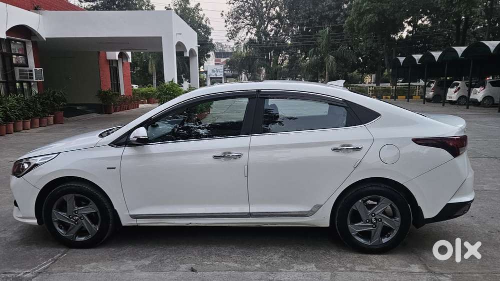Hyundai Verna Crdi 1.6 At Sx Plus, 2021, Diesel
