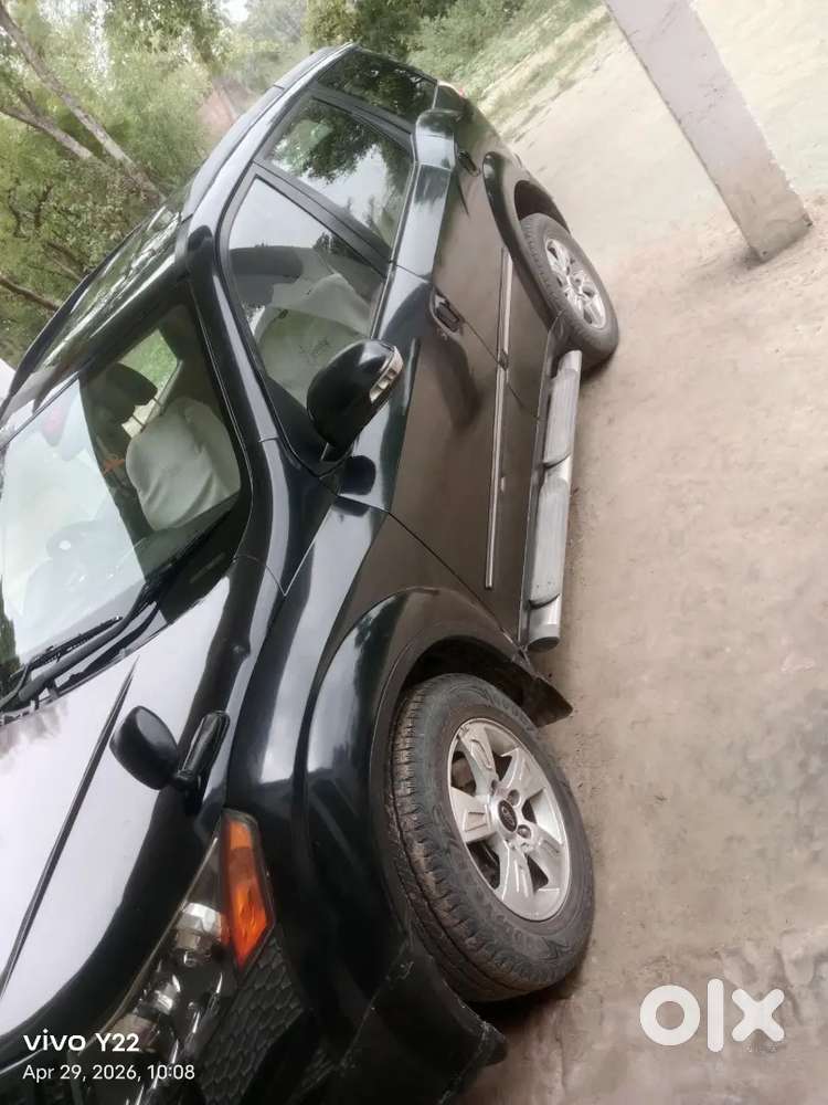 Mahindra Xuv500 2013 Diesel 100000 Km Driven