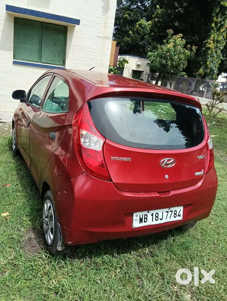 Hyundai Eon Magna 2012