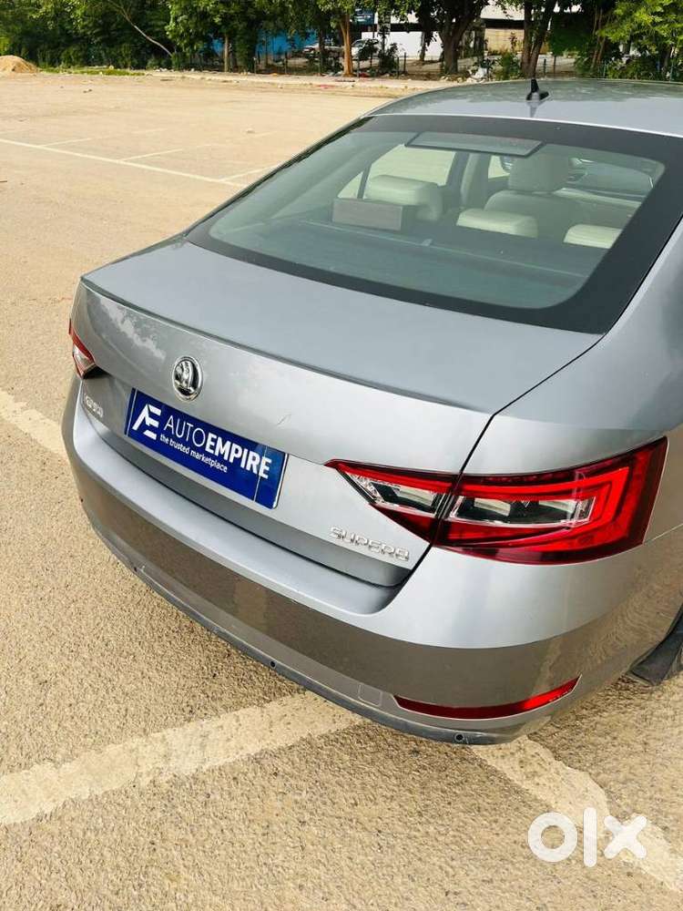 Skoda Superb Lk 1.8 Tsi At, 2019, Petrol