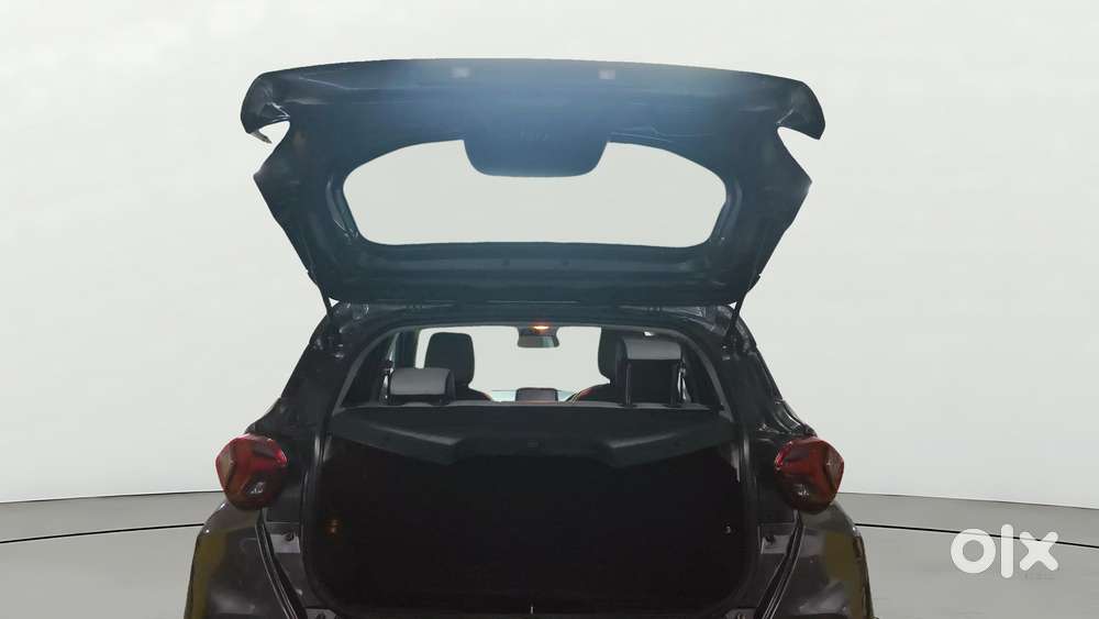 Tata Punch Creative Amt, 2021, Petrol