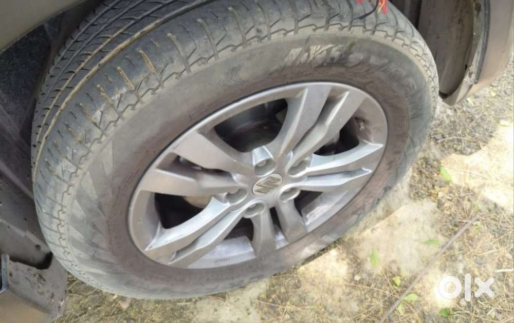 Maruti Suzuki Brezza Zdi+ Dual Tone, 2017, Diesel