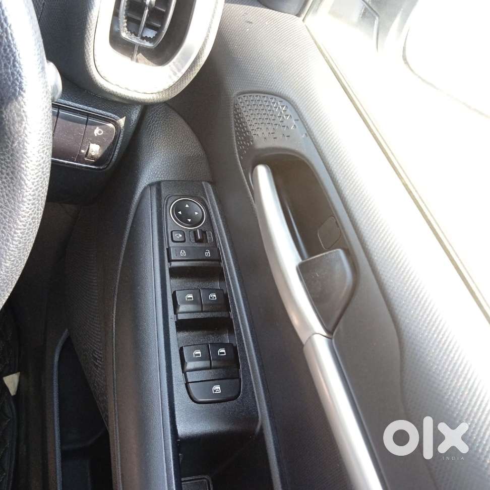 Kia Sonet 1.2 Htk Plus, 2023, Petrol