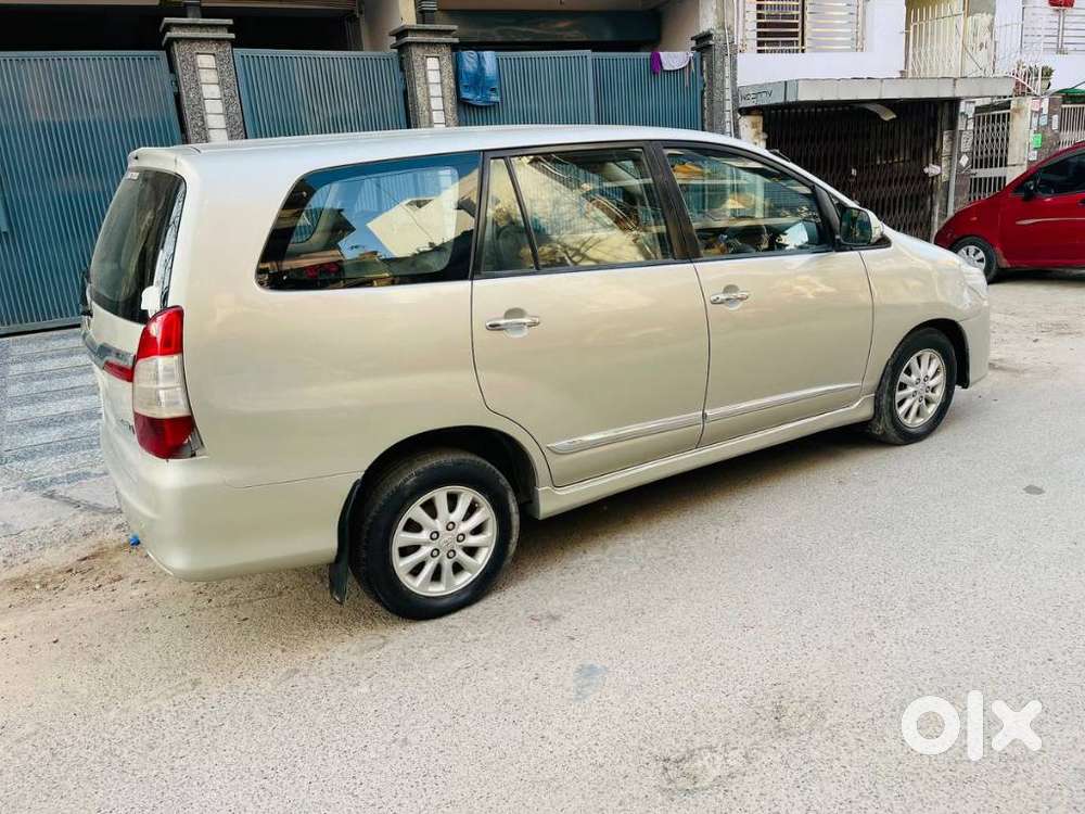 Toyota Innova 2.5 Vx 7 Str, 2014, Diesel