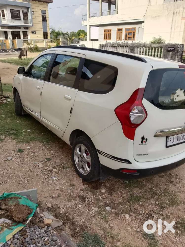 Renault Lodgy 2015 Diesel 950000 Km Driven