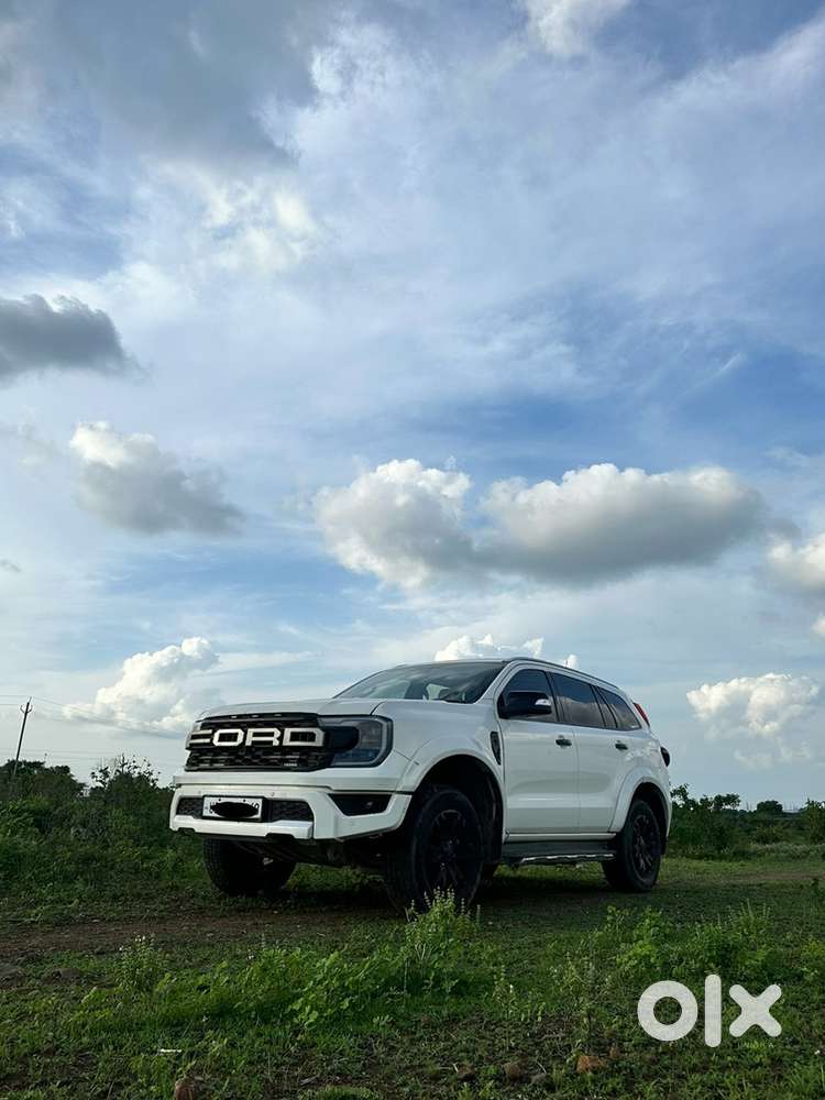 Ford Endeavour 3.2