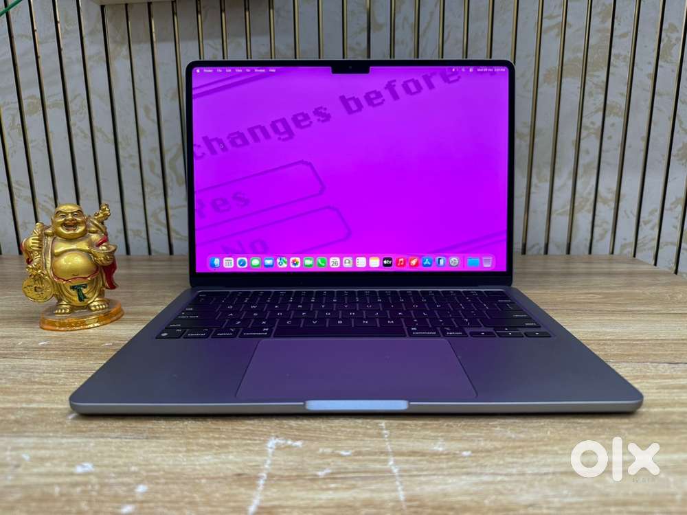 JustMac-Apple MacBook Air M2 Chip 13&rdquo; Retina 8 GB RAM/256 GB SSD/8C