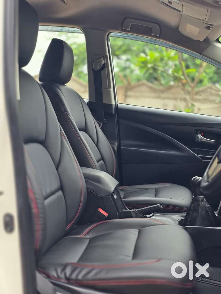 Toyota Innova Crysta 2.4 G Mt, 2017, Diesel