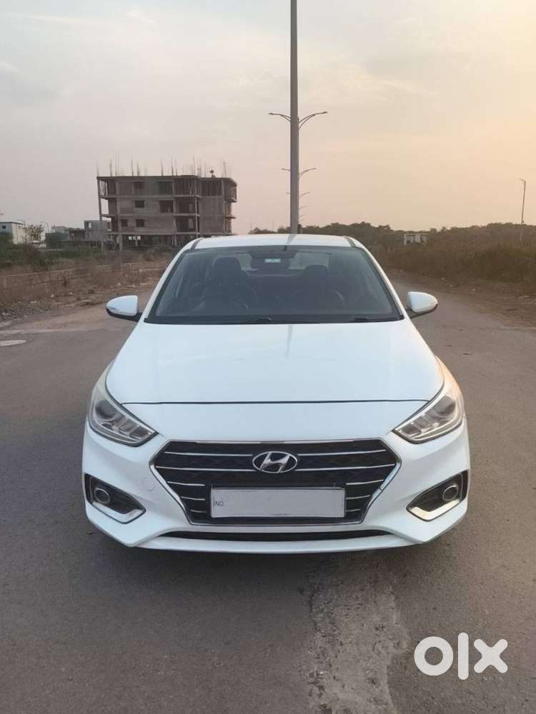Hyundai Fluidic Verna 1.6 Crdi Sx, 2018, Petrol