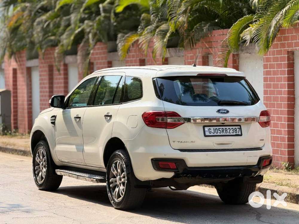 Ford Endeavour 3.2 Titanium At 4x4, 2017, Diesel